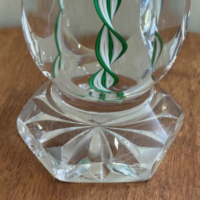 Briefbeschwerer aus Sulfidkristall in Form einer Ogive auf einem Duschständer, 20. Jahrhundert