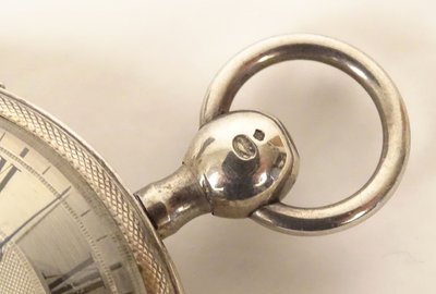 Taschenuhr mit Schlagwerk Massivsilber Hahnwerk Vieillard XIX.