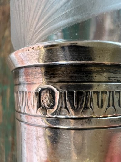 Flacon à liqueur Art Nouveau en cristal gravé et argent massif – Poinçon Minerve – France, XIXe