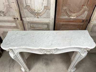 Kamin in Weiß Stil Louis XV Epoche 19.