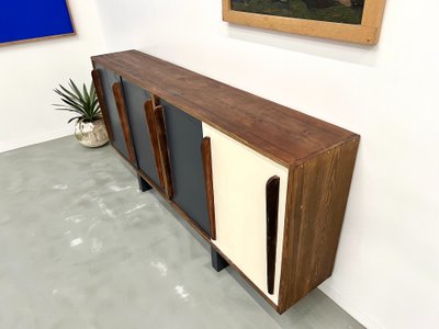 Credenza francese in pino, stile Perriand / Prouvé - 1950 circa