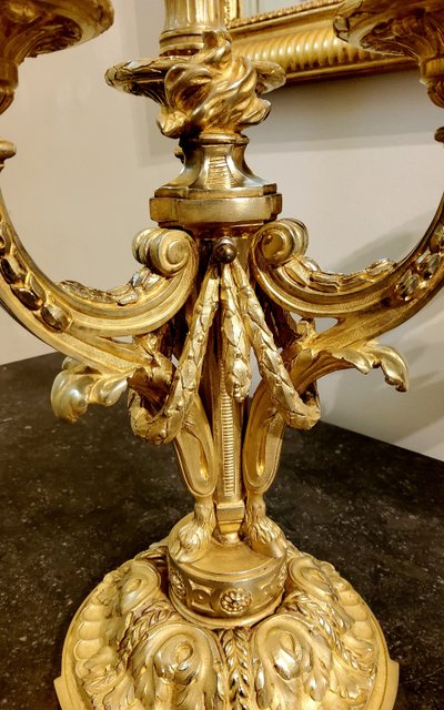 Coppia di candelabri in ormù in stile neoclassico secondo Delafosse JC. XIX secolo