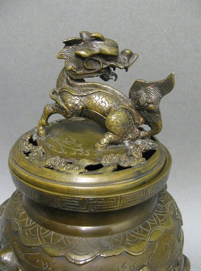 Bruciaprofumi in bronzo periodo Meiji Giappone Fine XIX secolo.