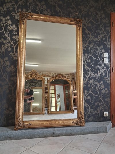 Engraved restoration period mirror 178 x 104