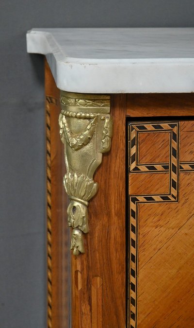 Piccola cassettiera in mogano, stile transitorio Luigi XV / Luigi XVI - Inizio del XX secolo