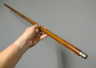 Canne à Système Avec Couteau Dépliant. Opinel.