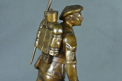 Bronzo "Le Chasseur Alpin", firmato E. Carlier - Fine del XIX secolo