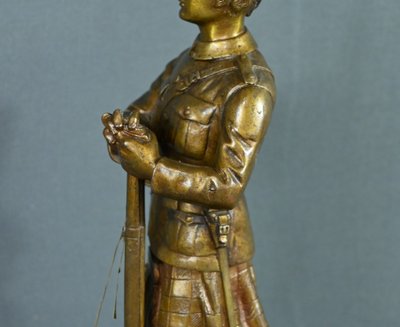 Fante scozzese in bronzo, firmato E.Carlier - Inizio XX secolo