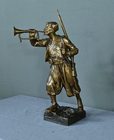 Bronzo "Le Zouave Trompettiste" di E. Carlier - Inizio XX secolo