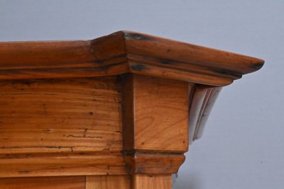 Armadio in ciliegio, stile Luigi XV - Metà del XIX secolo