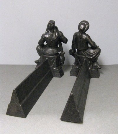 Pair De Chenets Aux Zouaves.