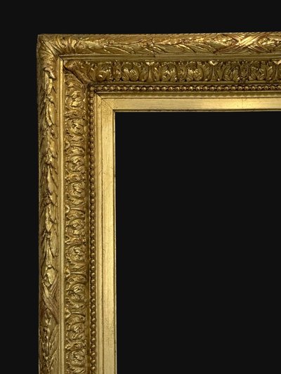 ANCIENT GILDED WOOD AND STUC FRAME FOR PAINTING 46.5 cm x 34 cm ( BEAUTIFUL GILDING )