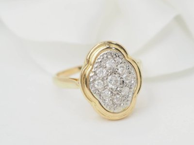 Anello vintage in oro giallo e diamanti