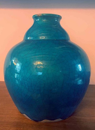 Antico vaso islamico mediorientale in smalto blu screziato