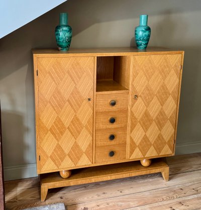 Art-Deco-Schrank