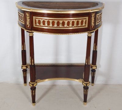 Half-moon display case attributed to Paul Sormani, late 19th century