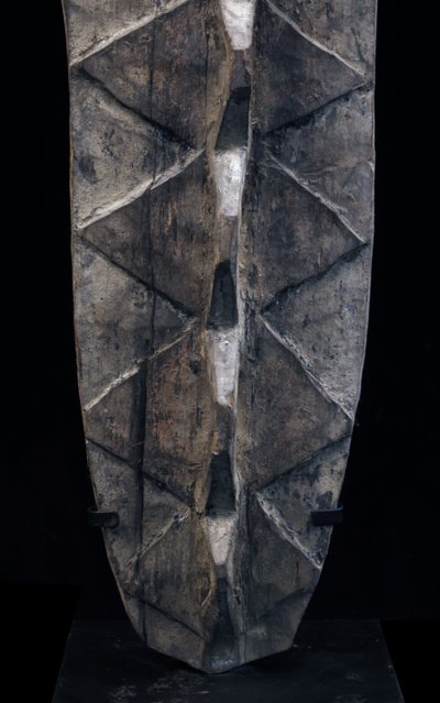 Figure Minja, sculpture, tribal art, Papua New Guinea, Oceanian art, Oceania, 146 x 21 cm