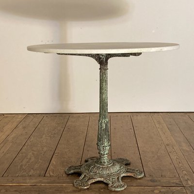 Cast-iron pedestal table XIX