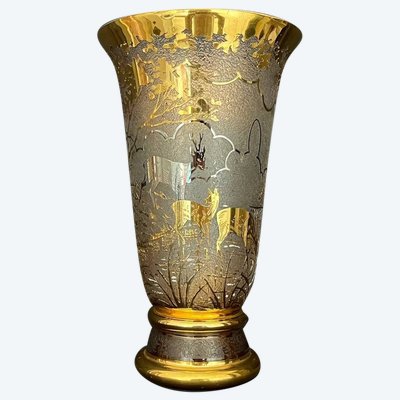 Vase en verre soufflé au décor givré et doré – signé Adat