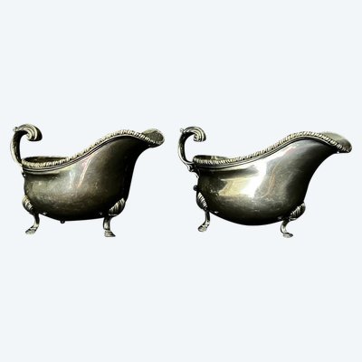 Pair of antique silver-plated sauce boats - Carrington & Co, London