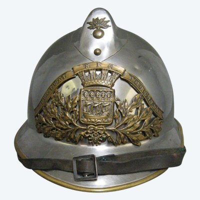 Casque De Pompier De La Ville De Paris Mle 33.