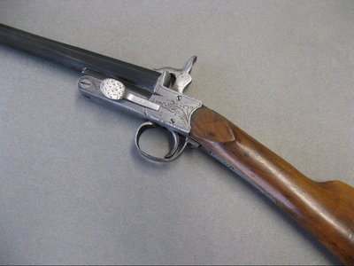 Wilderer-Gewehr mit St. Etienne-Brosche XIX.