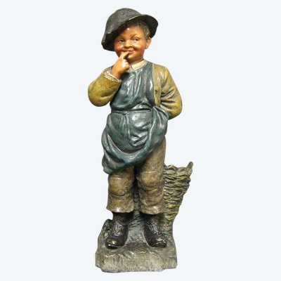 Scultura in terracotta di Bernard Bloch "Piccolo pescatore".