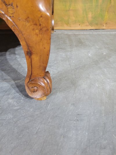 Petit commode époque XVIII ème en merisier