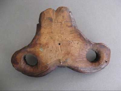 Testa di fauno in legno intagliato del XVIII secolo.