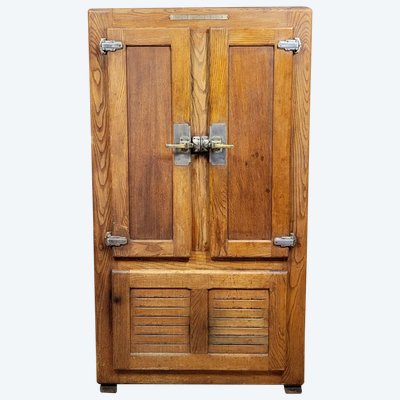 Prestcold Barkühlschrank aus Eichenholz um 1930