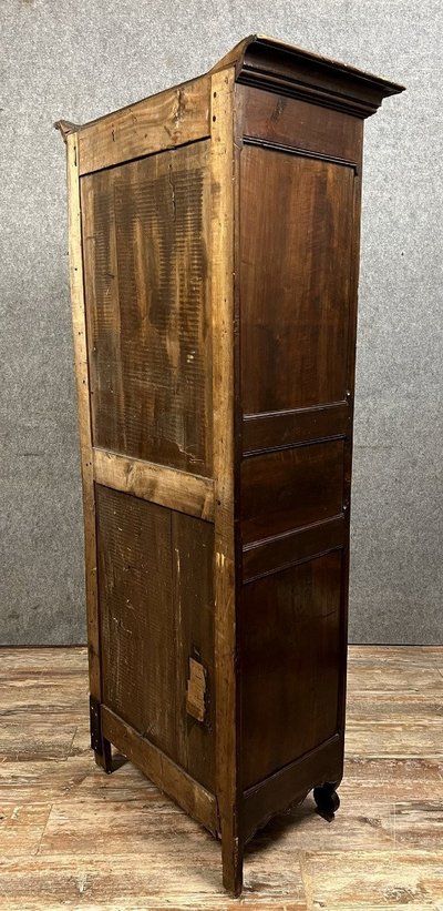 Credenza bonnetiere provenzale, epoca Luigi XV, rovere massiccio