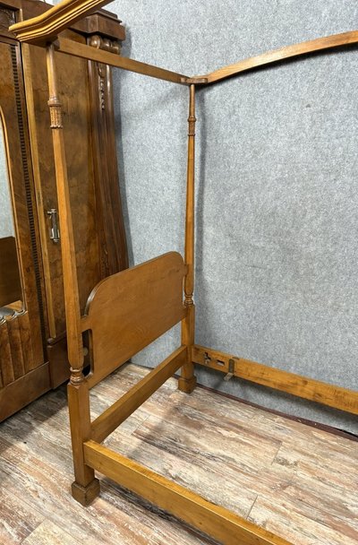 Smith & Watson Mint New York: letto a baldacchino in legno massiccio del 1950 circa