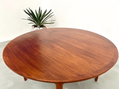 Scandinavian Coffee Table by Mobelintersia – Circa 1960