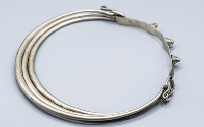 Collana a girocollo Hmong-Maio - Cina meridionale