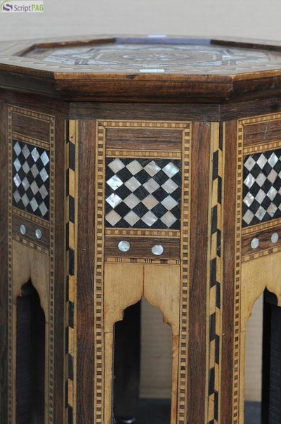 Guéridon coffre syrien