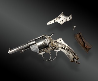 Regulation Revolver Model 1873 X. One of 2332 of the famous SERIE X, with holster.
