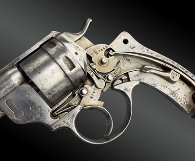 Regulation Revolver Model 1873 X. One of 2332 of the famous SERIE X, with holster.