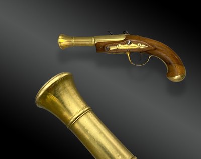 Pistola marina a salve del XIX secolo