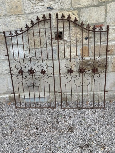 TORSADE WROUGHT-IRON GATE 19th century