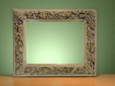 ANCIENT 19th CENTURY FRAME IN WOOD AND PAINTED STUC FOR PAINTING 35 CM X 26 CM