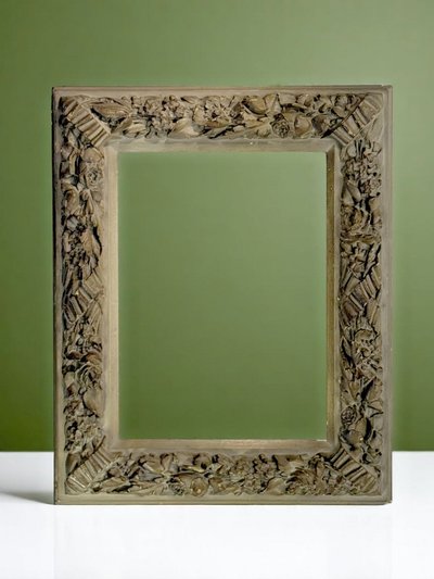 ANCIENT 19th CENTURY FRAME IN WOOD AND PAINTED STUC FOR PAINTING 35 CM X 26 CM