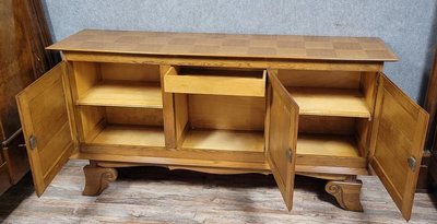 Art Deco period sideboard in oak circa 1940
