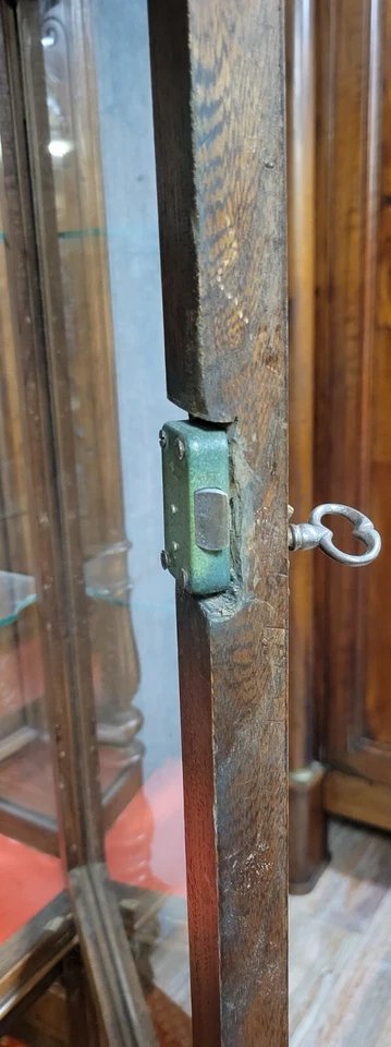 Bücherregal im Renaissancestil aus geschnitzter Eiche um 1850