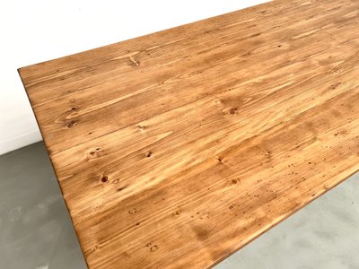 Table de ferme des années 50, chêne et pin