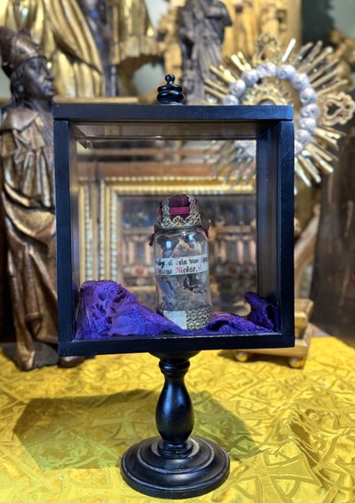 Blessed Felicia Meda reliquary bottle - early 19th century