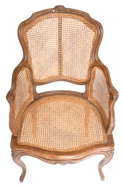 Coppia di poltrone bergère incannucciate in stile Luigi XV