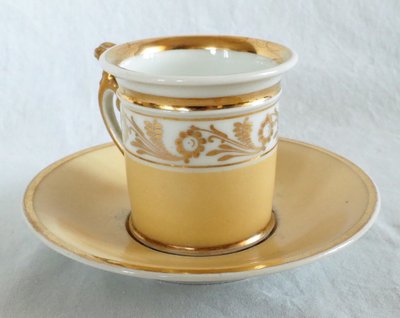 Pair of Charles X period Empire coffee cups, Nankin and gold decor - Paris porcelain
