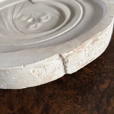 Matrice in gesso per medaglia di Anie Mouroux, volto della Vergine, XX secolo
