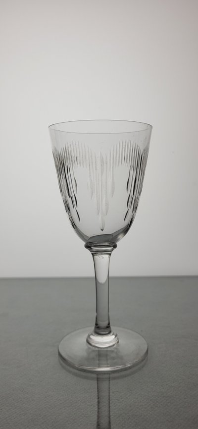 6 Baccarat crystal wine glasses model Molière