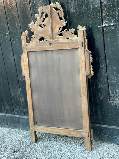 Miroir Louis XVI En Bois Sculpté Doré, XVIIIème Siècle